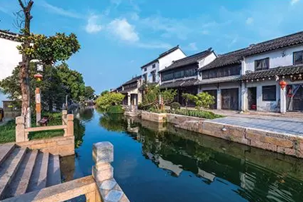 嗨，这是来自黎里的避暑邀请！